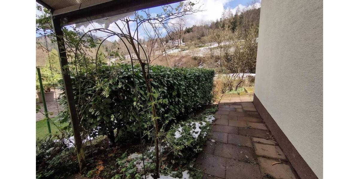 Erdgeschoßwohnung Bad Herrenalb - 3 Zimmer, 119 m&sup2;, 1.195&euro; | Angebot:21622793