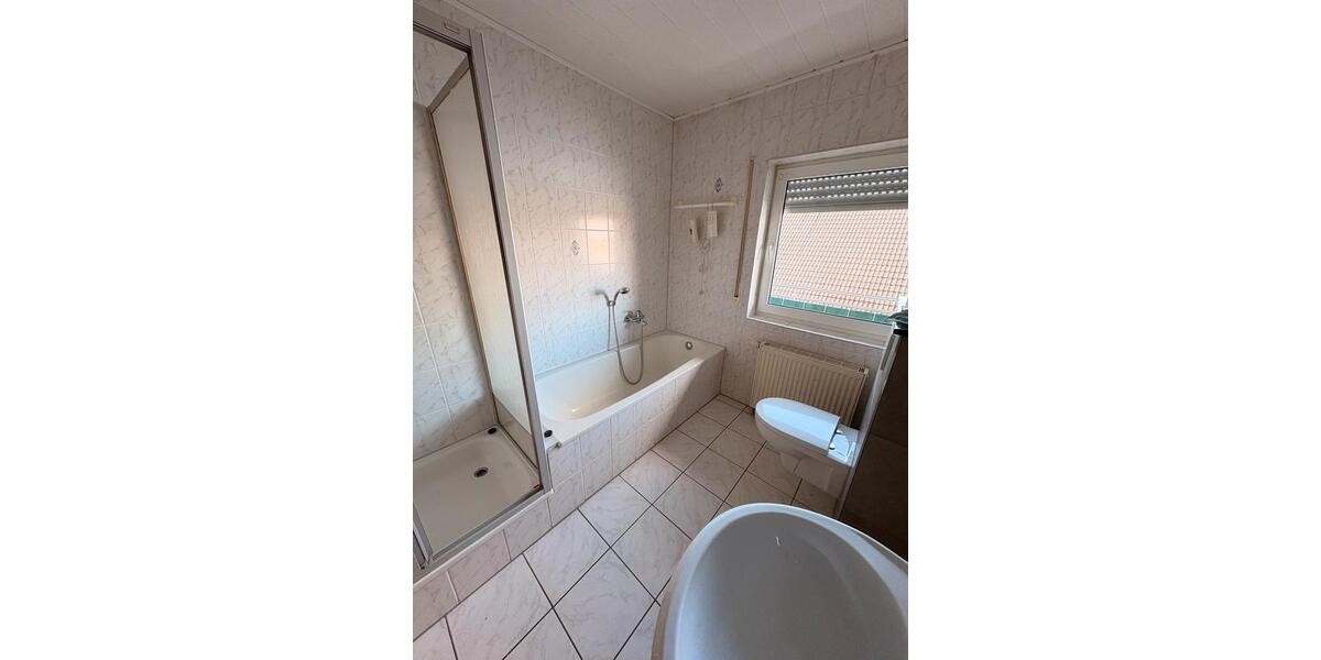 Dachgeschoßwohnung Betzdorf - 2 Zimmer, 60 m&sup2;, 640&euro; | Angebot:24795435