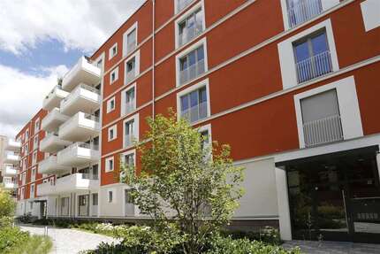 Wohnung zum Mieten in Berlin 2.161,11 € 102.91 m² 4 zimmer
