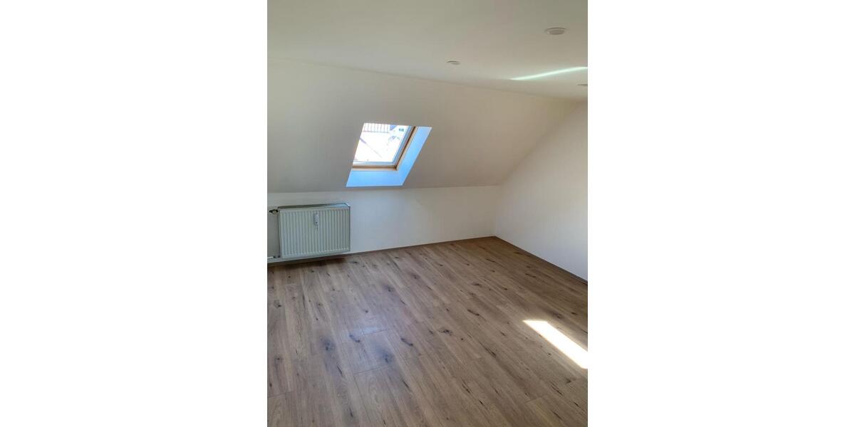 Etagenwohnung Mauern - 3 Zimmer, 70 m&sup2;, 1.300&euro; | Angebot:24765848