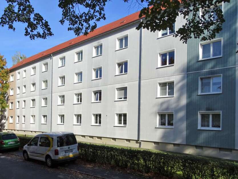 Wohnung zum Mieten in Radeberg 345 € 49.4 m² 2 zimmer