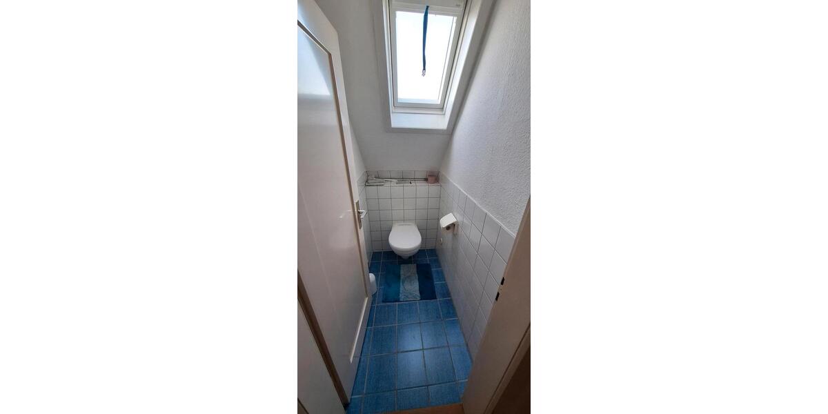 Einfamilienhaus Altheim (Alb) - 7 Zimmer, 180 m&sup2;, 1.680&euro; | Angebot:25888034