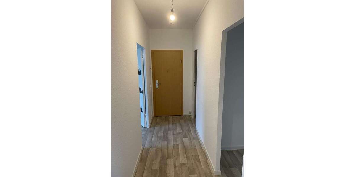 Etagenwohnung Walddrehna Walddrehna - 3 Zimmer, 66 m&sup2;, 396&euro; | Angebot:26836941