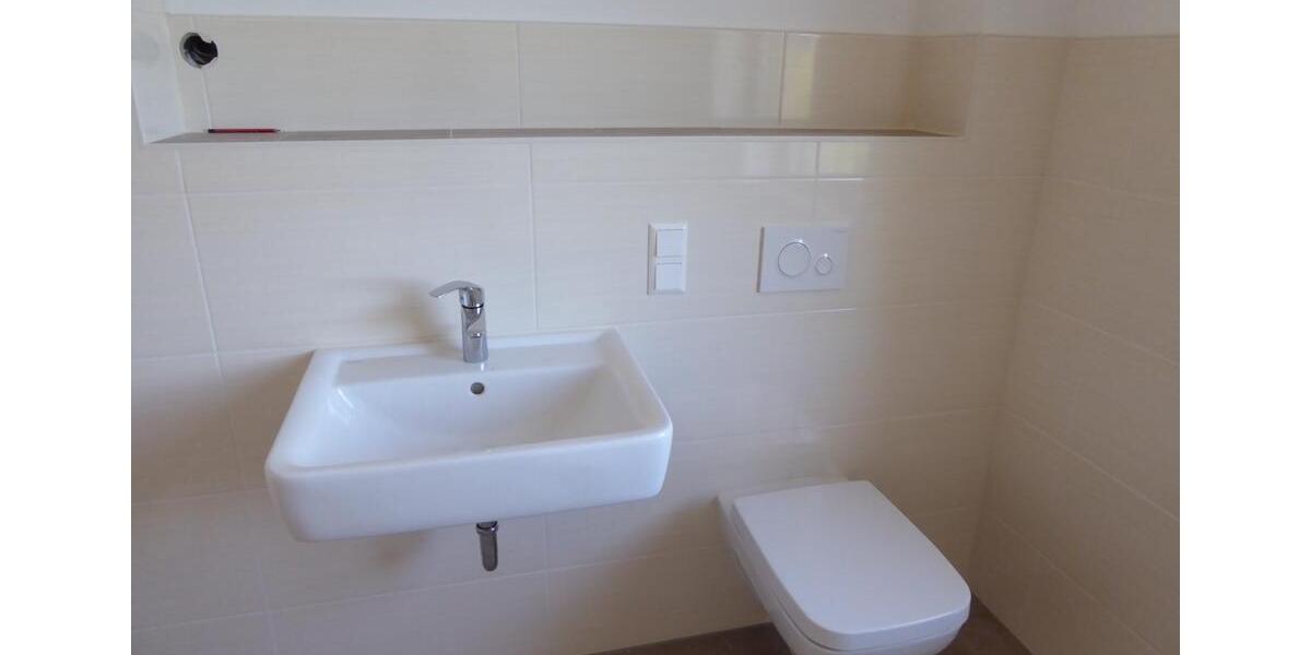 Etagenwohnung Werder (Havel) - 3 Zimmer, 82 m&sup2;, 1.200&euro; | Angebot:25924954