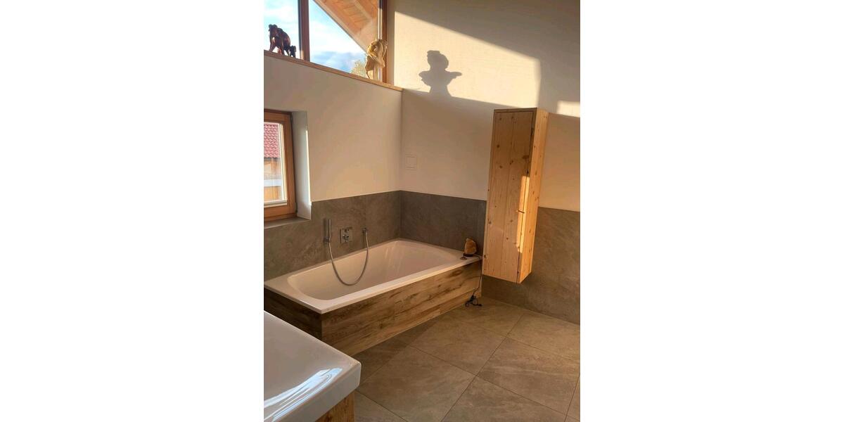 Einfamilienhaus Fischbachau - 5 Zimmer, 165 m&sup2;, 3.700&euro; | Angebot:24660609