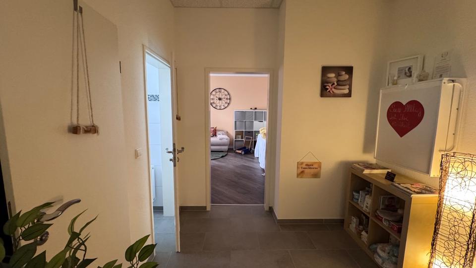 Gewerbeobjekt Düsseldorf Stadtbezirk 9 - 990&euro; | Angebot:26547730