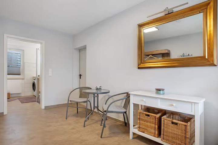 Erdgeschoßwohnung Borrentin - 3.5 Zimmer, 70 m&sup2;, 800&euro; | Angebot:26266091