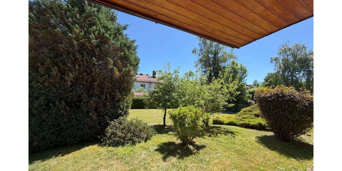 Etagenwohnung München Trudering-Riem - 3 Zimmer, 85 m&sup2;, 1.990&euro; | Angebot:26777251