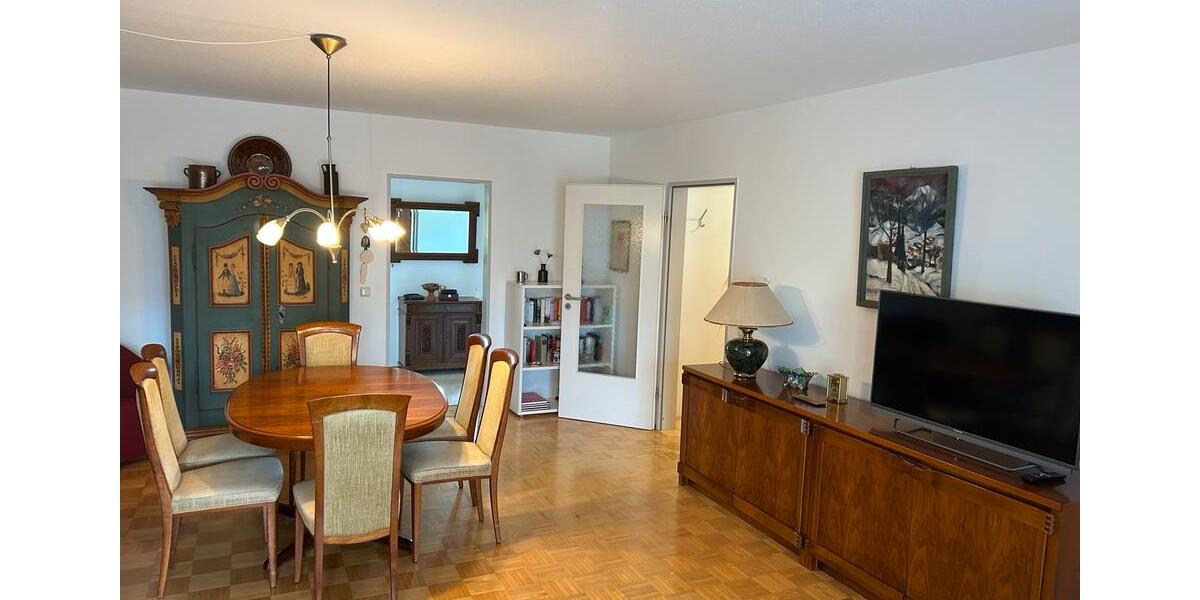 Etagenwohnung Bayreuth Meyernberg - 3 Zimmer, 86 m&sup2;, 1.400&euro; | Angebot:26672352