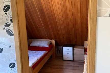 Haus Osloß - 5 Zimmer, 135 m&sup2;, 1.200&euro; | Angebot:26160617