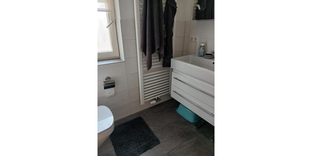 Dachgeschoßwohnung Kupferzell - 4 Zimmer, 110 m&sup2;, 1.100&euro; | Angebot:26029816