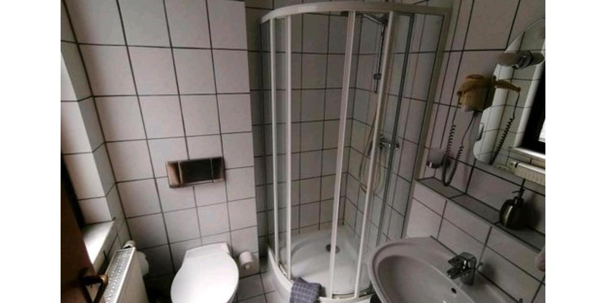 Etagenwohnung Krefeld - 1 Zimmer, 20 m&sup2;, 360&euro; | Angebot:24975316