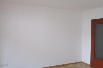 Wohnung Augsburg Oberhausen - 2 Zimmer, 42 m&sup2;, 585&euro; | Angebot:26704335