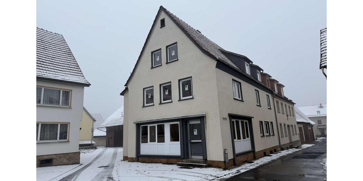 Etagenwohnung Fladungen - 2 Zimmer, 65 m&sup2;, 720&euro; | Angebot:25017300