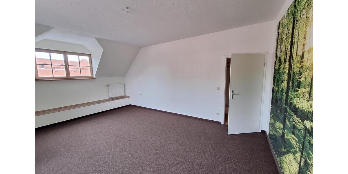 Dachgeschoßwohnung Freiberg - 2 Zimmer, 62 m&sup2;, 438&euro; | Angebot:26478462