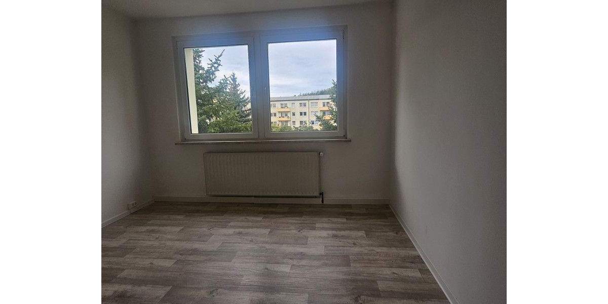 Etagenwohnung Braunsbedra Neumark - 2 Zimmer, 50 m&sup2;, 330&euro; | Angebot:25768905