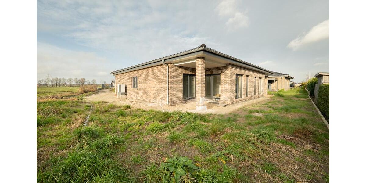 Doppelhaushälfte Hemmoor - 4 Zimmer, 98 m&sup2;, 1.225&euro; | Angebot:25958933