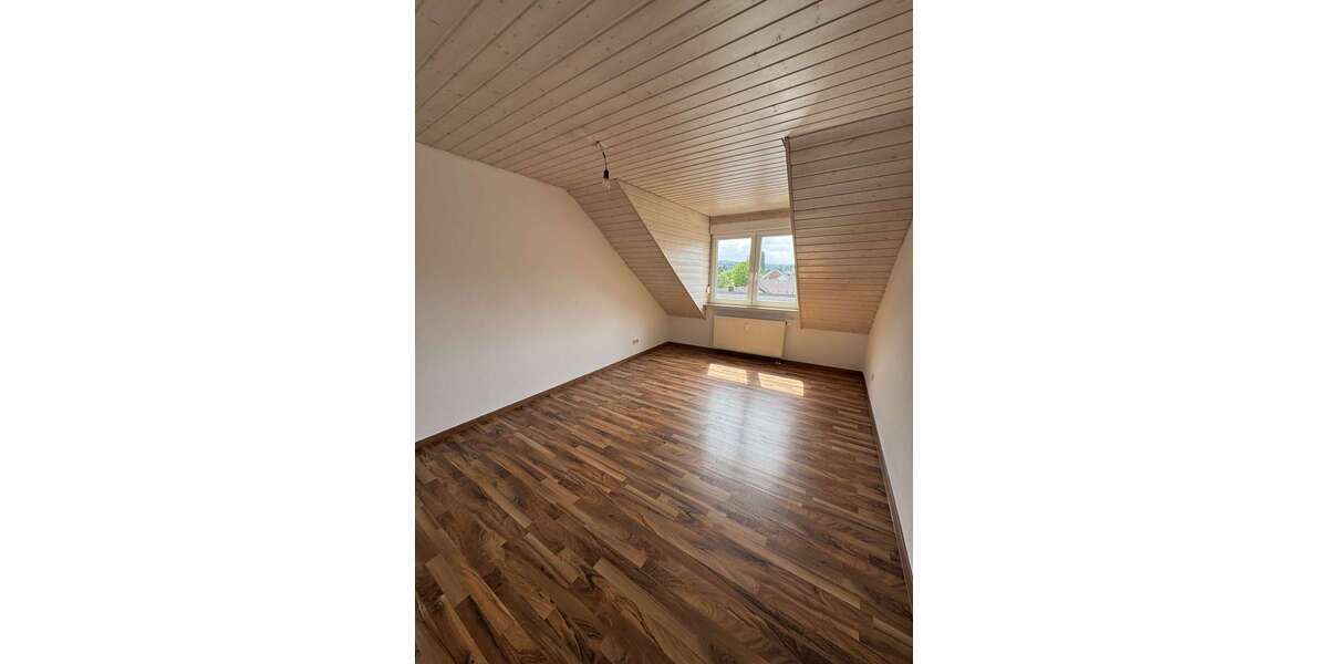 Etagenwohnung Pforzheim-Eutingen Eutingen - 2 Zimmer, 45 m&sup2;, 450&euro; | Angebot:26581202
