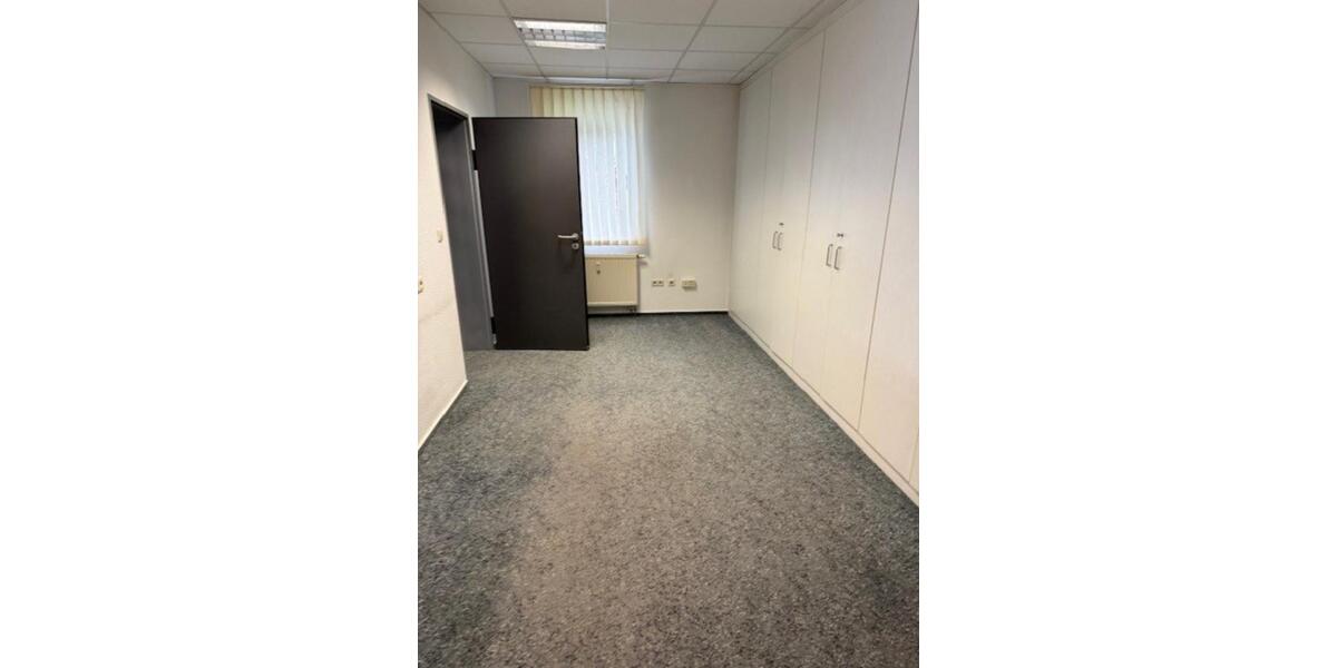 Büro- oder Praxisräume ca. 135 m² in MengenRulfingen zimmer
