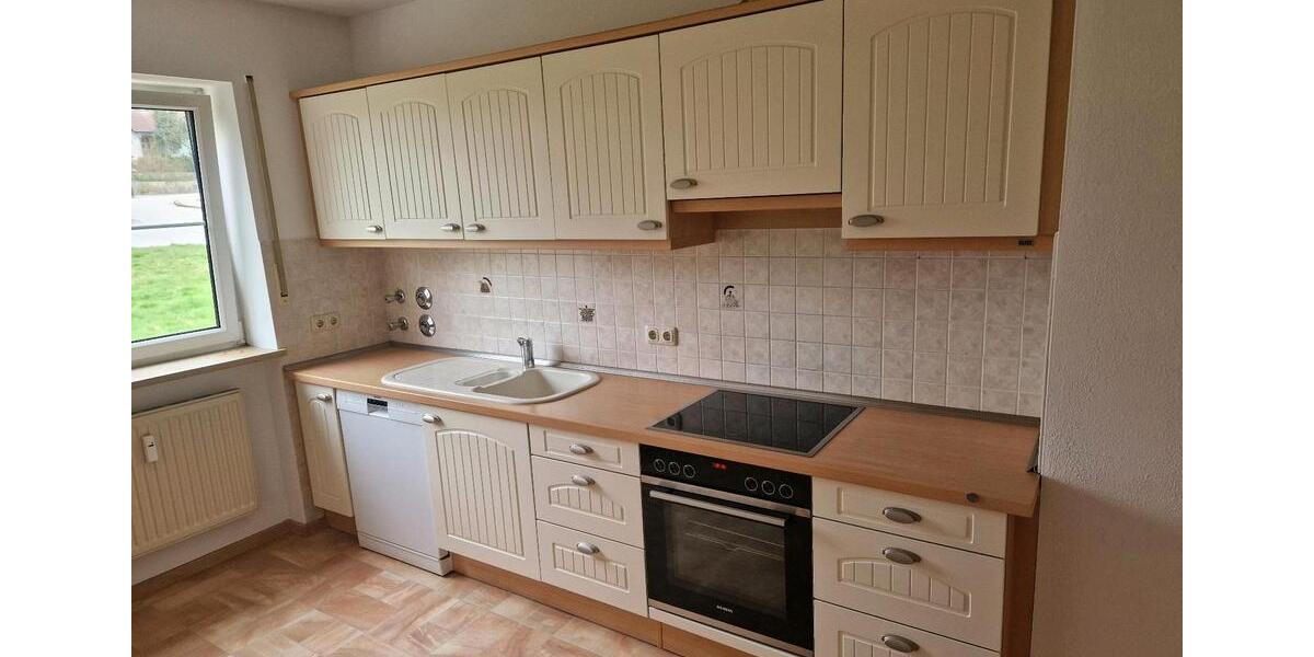 Etagenwohnung Essenbach - 3.5 Zimmer, 88 m&sup2;, 900&euro; | Angebot:26252369