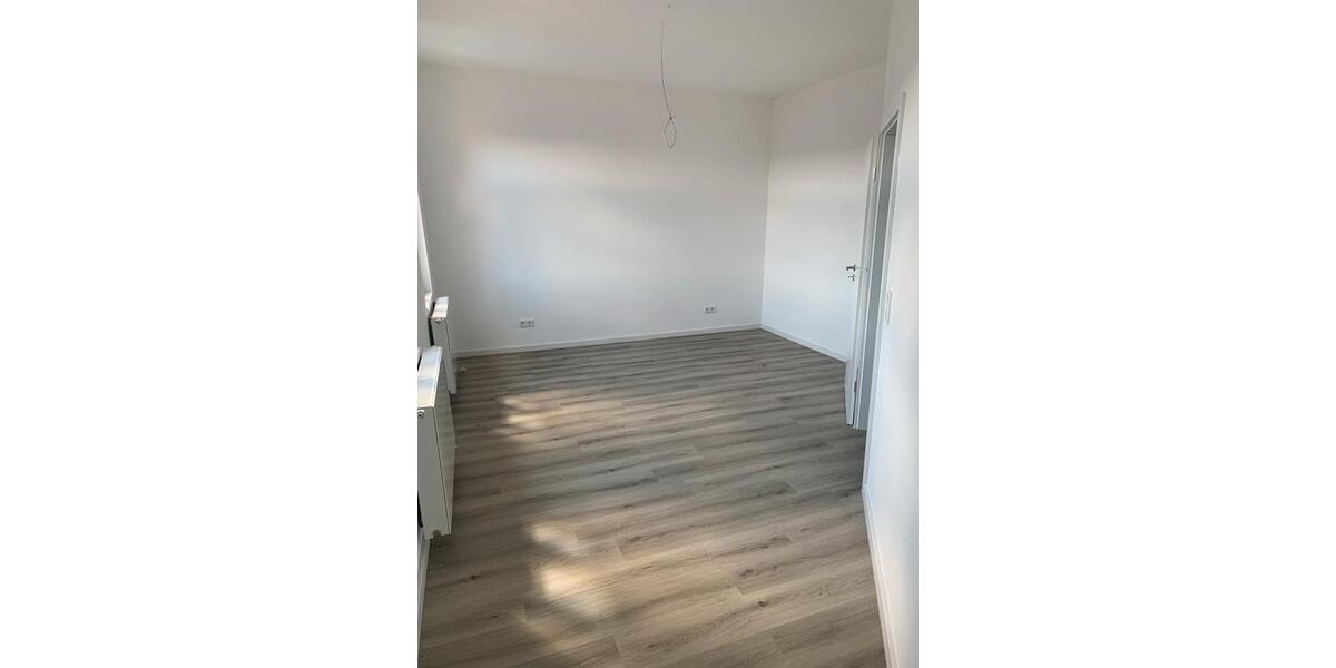 Dachgeschoßwohnung Bad Kreuznach - 2 Zimmer, 63 m&sup2;, 819&euro; | Angebot:21945741