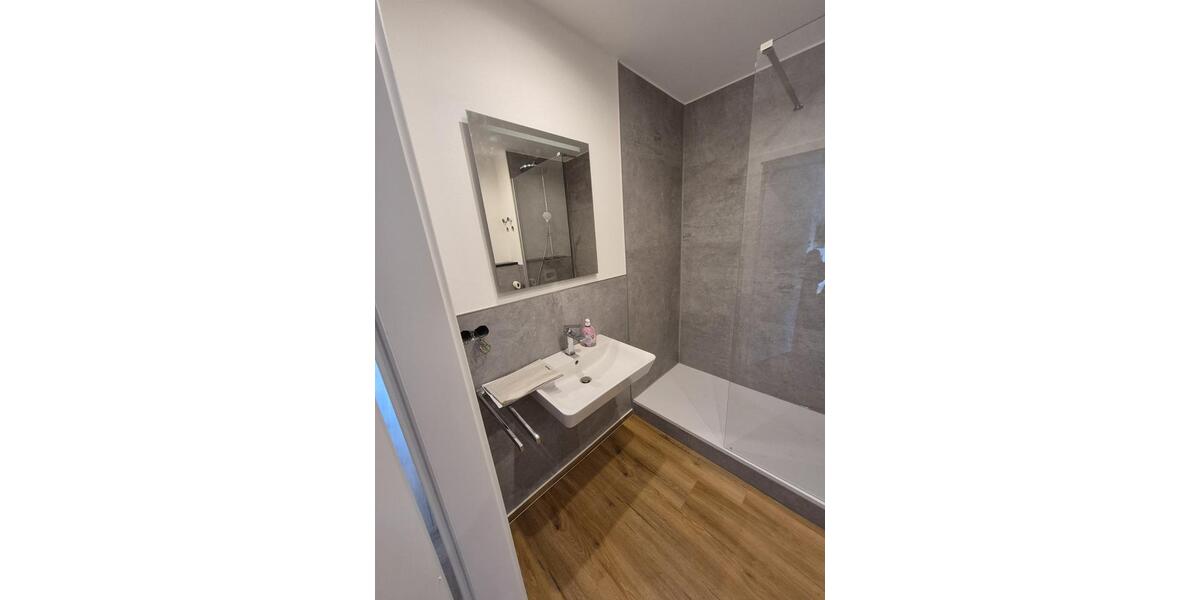 Erdgeschoßwohnung Clausthal-Zellerfeld Zellerfeld - 4 Zimmer, 85 m&sup2;, 830&euro; | Angebot:25974406