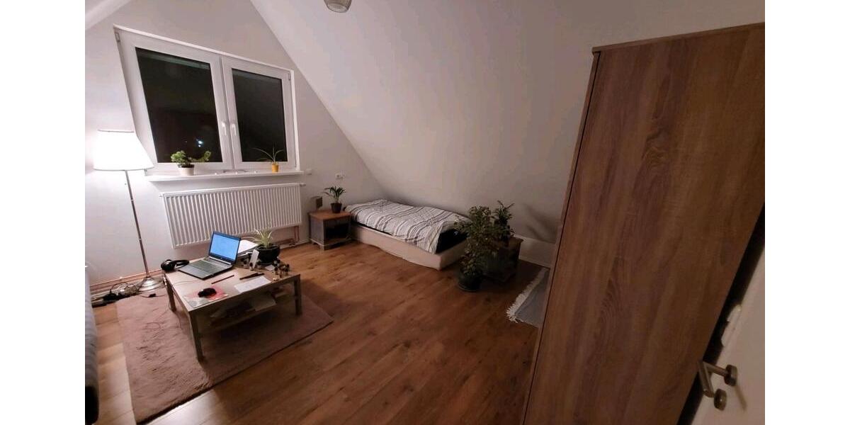 Einfamilienhaus Tasdorf - 8 Zimmer, 185 m&sup2;, 2.500&euro; | Angebot:24840038