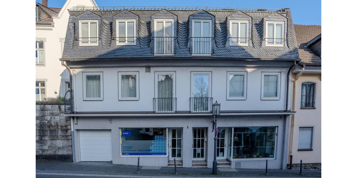 Etagenwohnung Siegburg - 4 Zimmer, 160 m&sup2;, 2.000&euro; | Angebot:25807109