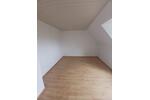 Dachgeschoßwohnung Delitzsch - 2 Zimmer, 38 m&sup2;, 300&euro; | Angebot:27572469