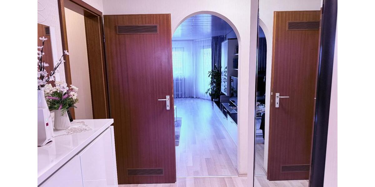 Etagenwohnung Waiblingen - 3 Zimmer, 79 m&sup2;, 1.300&euro; | Angebot:26431326