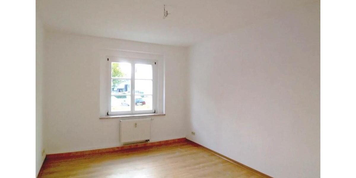 Etagenwohnung Löbau - 2 Zimmer, 60 m&sup2;, 500&euro; | Angebot:27631908