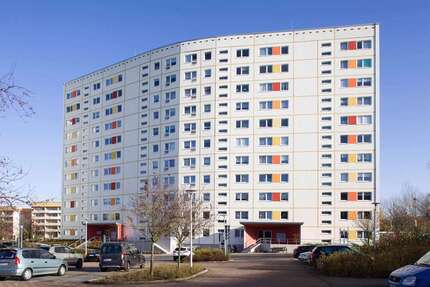 Wohnung Neubrandenburg Hinterste Mühle - 3 Zimmer, 71 m&sup2;, 426&euro; | Angebot:26758316