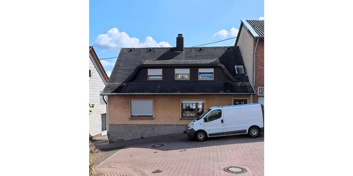 Dachgeschoßwohnung Neunkirchen - 2 Zimmer, 50 m&sup2;, 490&euro; | Angebot:26548105