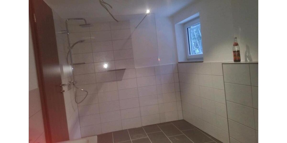 Etagenwohnung Illertissen - 4.5 Zimmer, 105 m&sup2;, 1.400&euro; | Angebot:26635837
