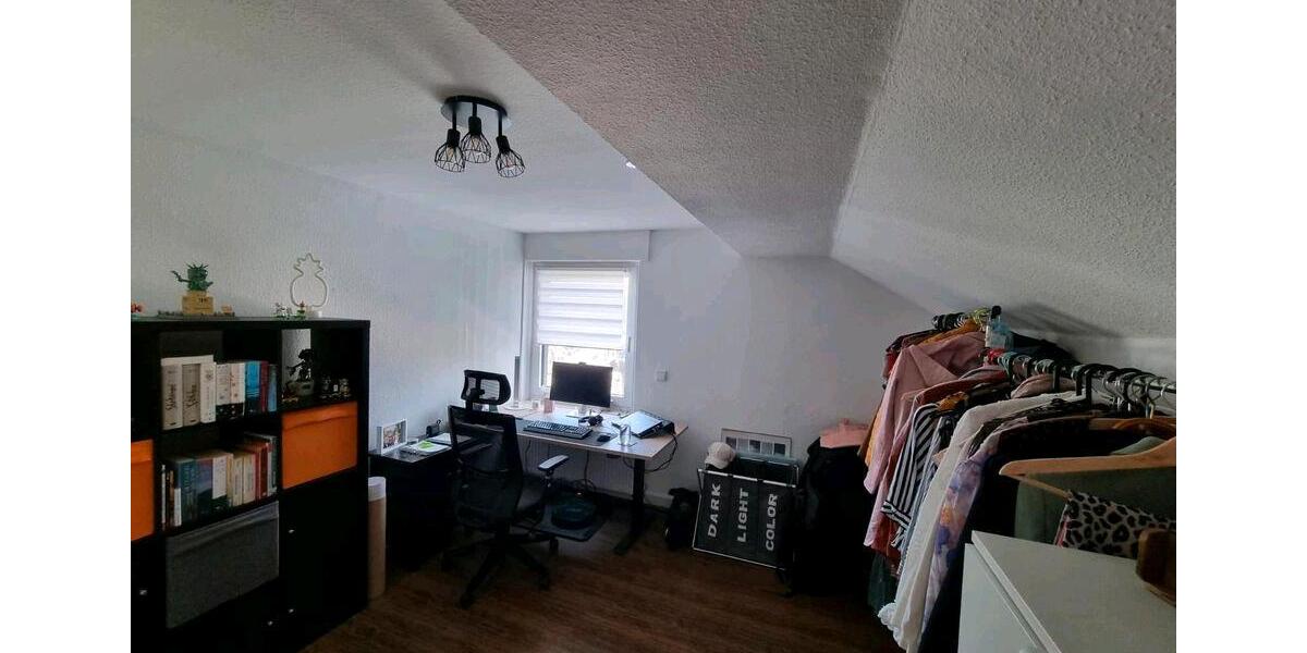 Etagenwohnung Zülpich - 3 Zimmer, 86 m&sup2;, 700&euro; | Angebot:26270998