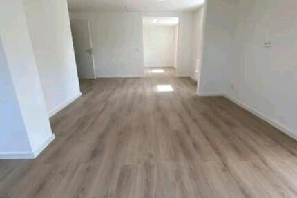 Moderne 3,5-Zimmer-Wohnung mit Neckarblick in Rottweil 3.5 zimmer