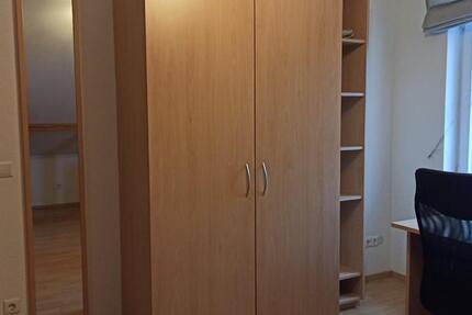 „WG-Zimmer, 13- 25 m², in Oberrombach: FH-nah, grün gelegen 8 zimmer