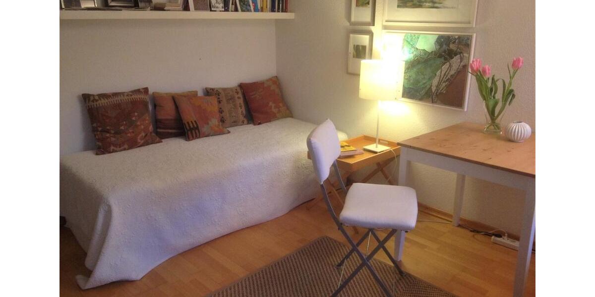 Zimmer möbliert eigenes Bad HannZoo 2erWG FrauenStudentin 1 zimmer