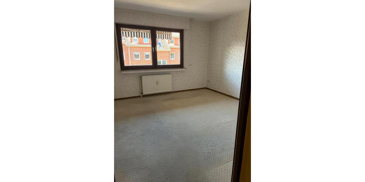 Etagenwohnung Bückeburg - 3 Zimmer, 80 m&sup2;, 800&euro; | Angebot:26581854