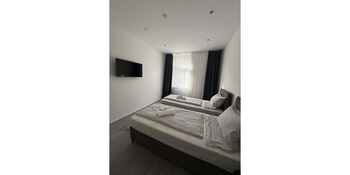 Wohnen auf Zeit Essen Stadtbezirk III - 10 Zimmer, 60 m&sup2;, 10&euro; | Angebot:25644544