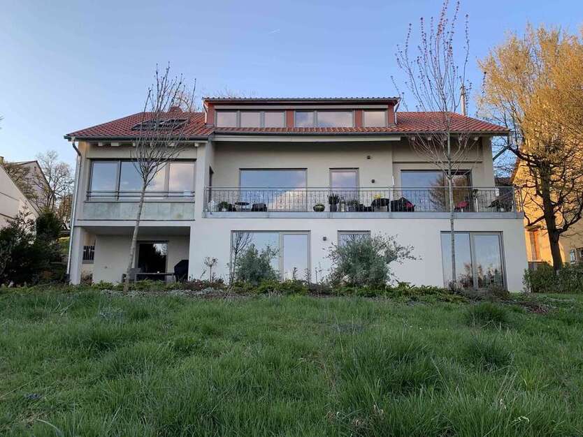Wohnung zum Mieten in Esslingen am Neckar 1.750 € 120 m²