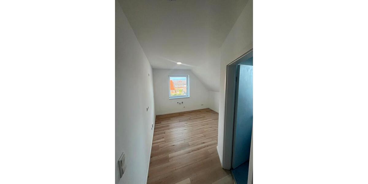 Maisonettenwohnung Gehrden - 4 Zimmer, 175 m&sup2;, 1.400&euro; | Angebot:26699492