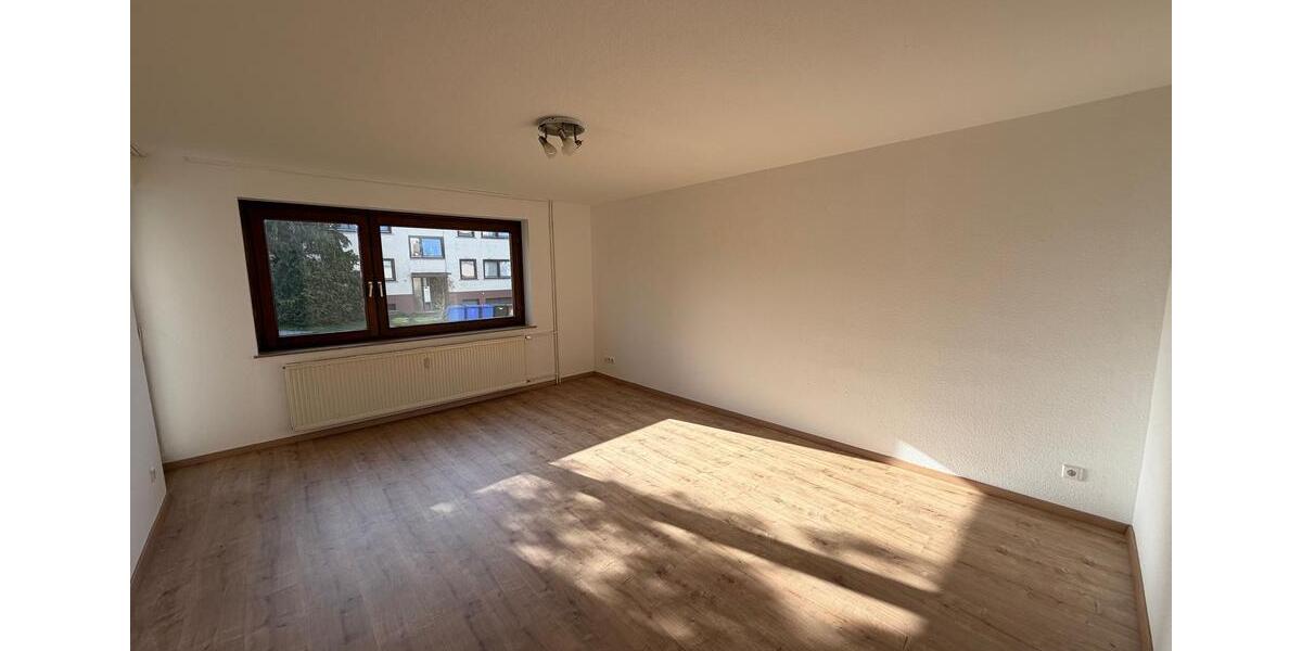 Etagenwohnung Bisingen - 3 Zimmer, 68 m&sup2;, 450&euro; | Angebot:25507835