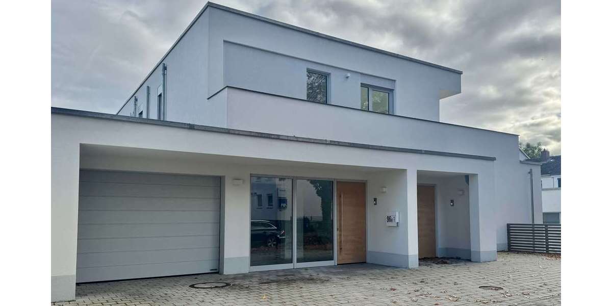 Wohnung zum Mieten in Hanau 2.570 € 193.7 m² 4 zimmer