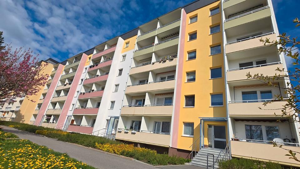 Etagenwohnung Hohenstein-Ernstthal Ernstthal - 4 Zimmer, 69 m&sup2;, 482&euro; | Angebot:26284747