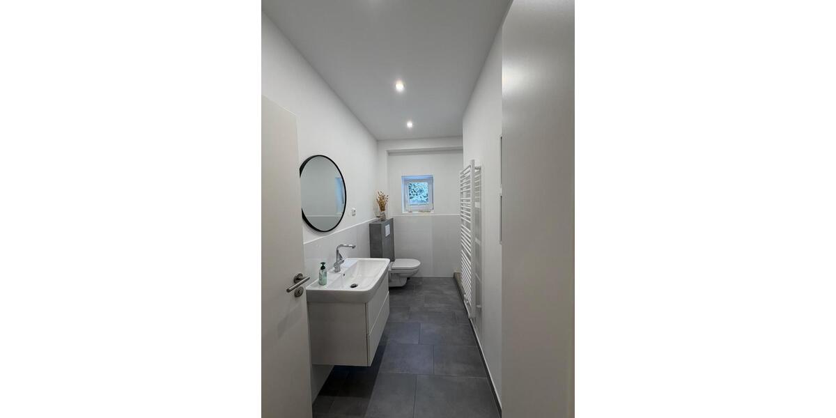 Mehrfamilienhaus, Wohnhaus Bargteheide - 6 Zimmer, 140 m&sup2;, 1.800&euro; | Angebot:24409912