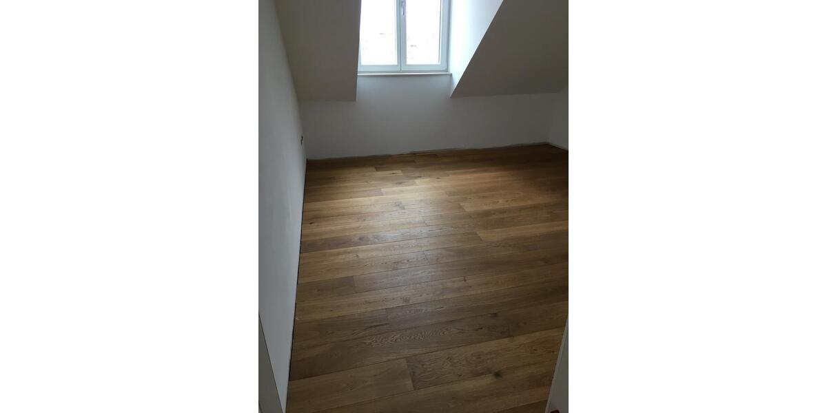 Dachgeschoßwohnung Coesfeld - 3 Zimmer, 100 m&sup2;, 1.570&euro; | Angebot:25023230