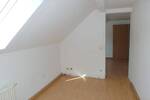 Gemütliche 3-Zimmer DachWohnung mit Laminat und Bad mit Dusche * handwerlich begabte Mieter gesucht