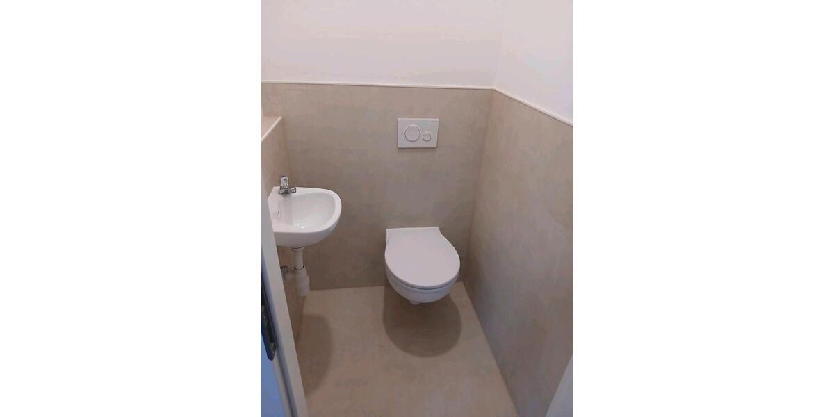 Etagenwohnung Bunde - 4 Zimmer, 110 m&sup2;, 950&euro; | Angebot:25871546