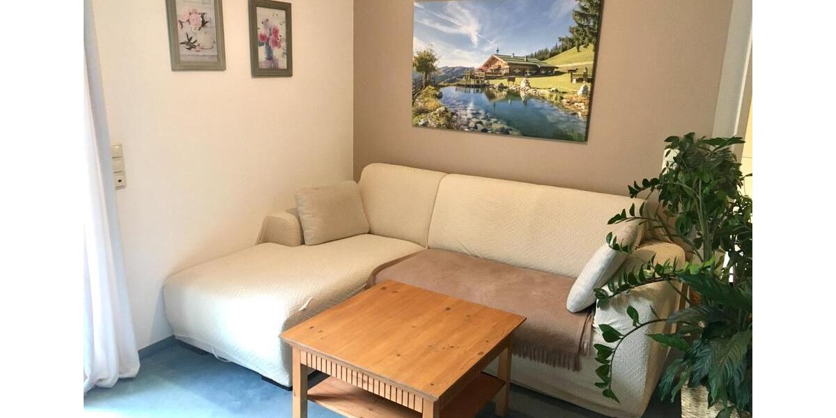 Wohnen auf Zeit Wackersdorf - 3 Zimmer, 95 m&sup2;, 98&euro; | Angebot:24152548